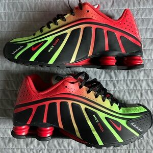 Nike shox r4 Neymar used men sz 9.5